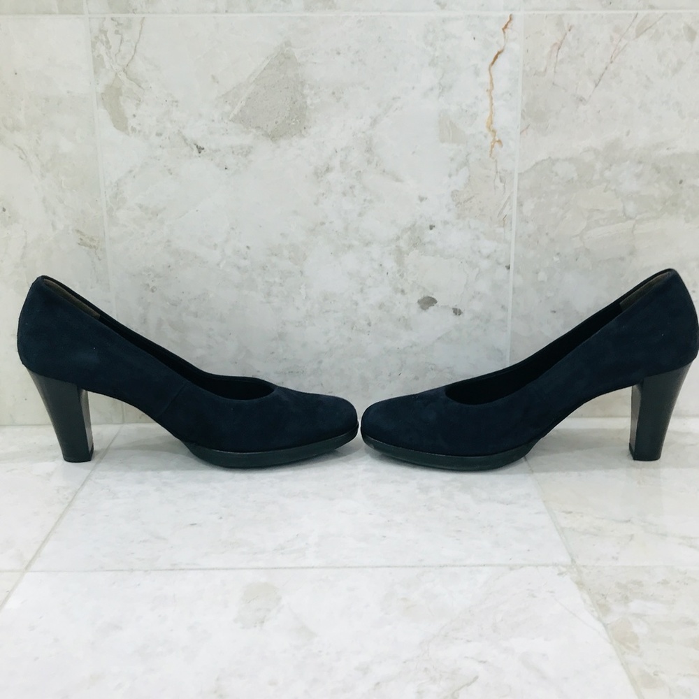 PAUL GREEN {6} Navy Blue Suede Pump Round Toe Black Wood Block Heel Rubber Sole - Picture 10 of 10